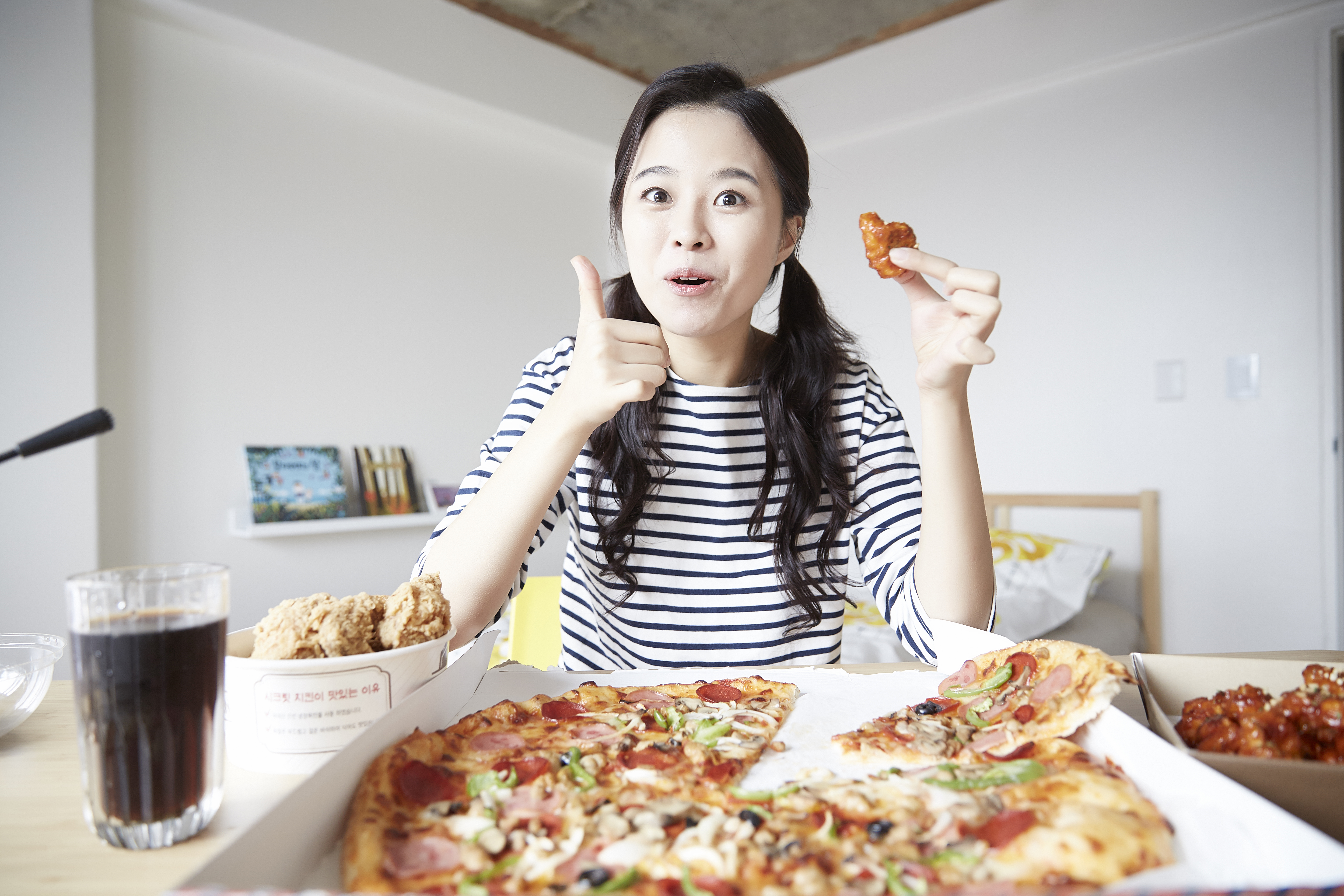 Meokbang (Eating Broadcast):  A Modern Korean Way of Sharing