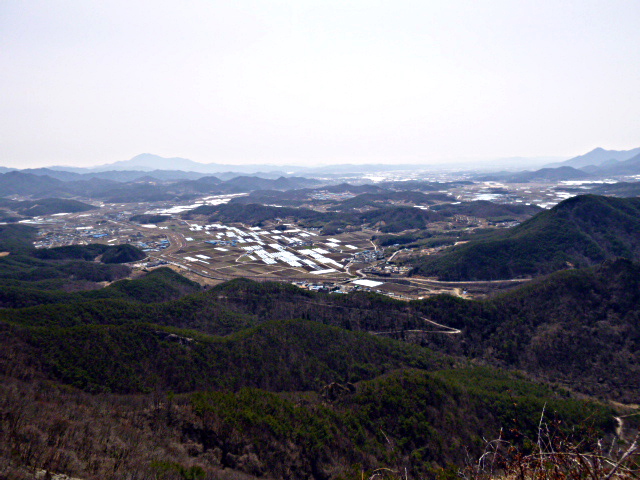 Geumseong-sanseong: Hiking on History