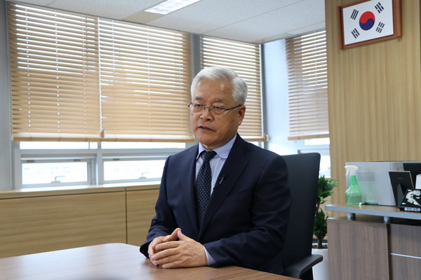 Interview with Song Seon-tae: Head of the May 18 Democratization Movement Truth Commission