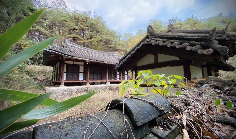 Hidden Shrines of Gwangsan-gu 