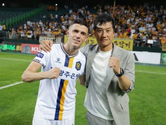 Asani Transfer Saga Leaves Gwangju FC in Turmoil