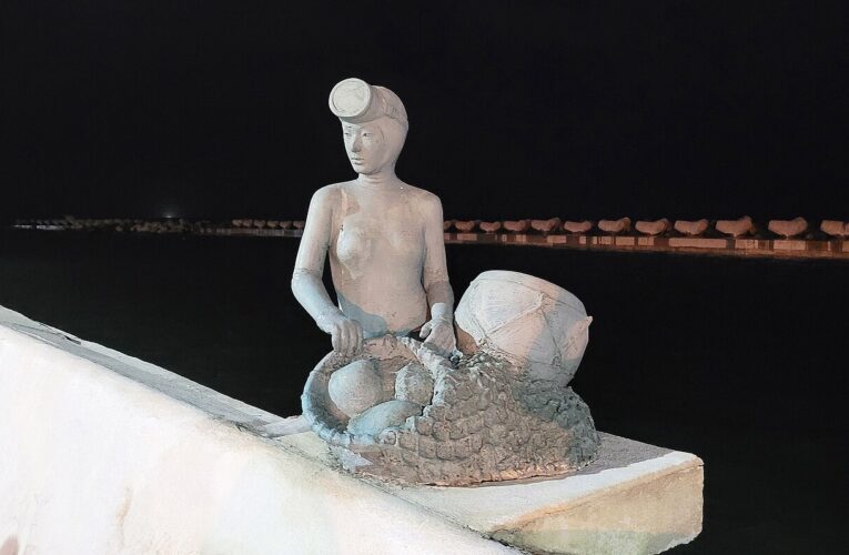 Book Review: The Island of Sea Women